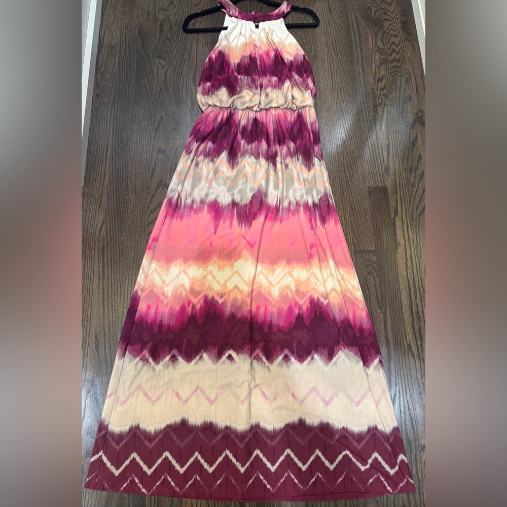 London Times Halter Neck Keyhole Maxi Dress